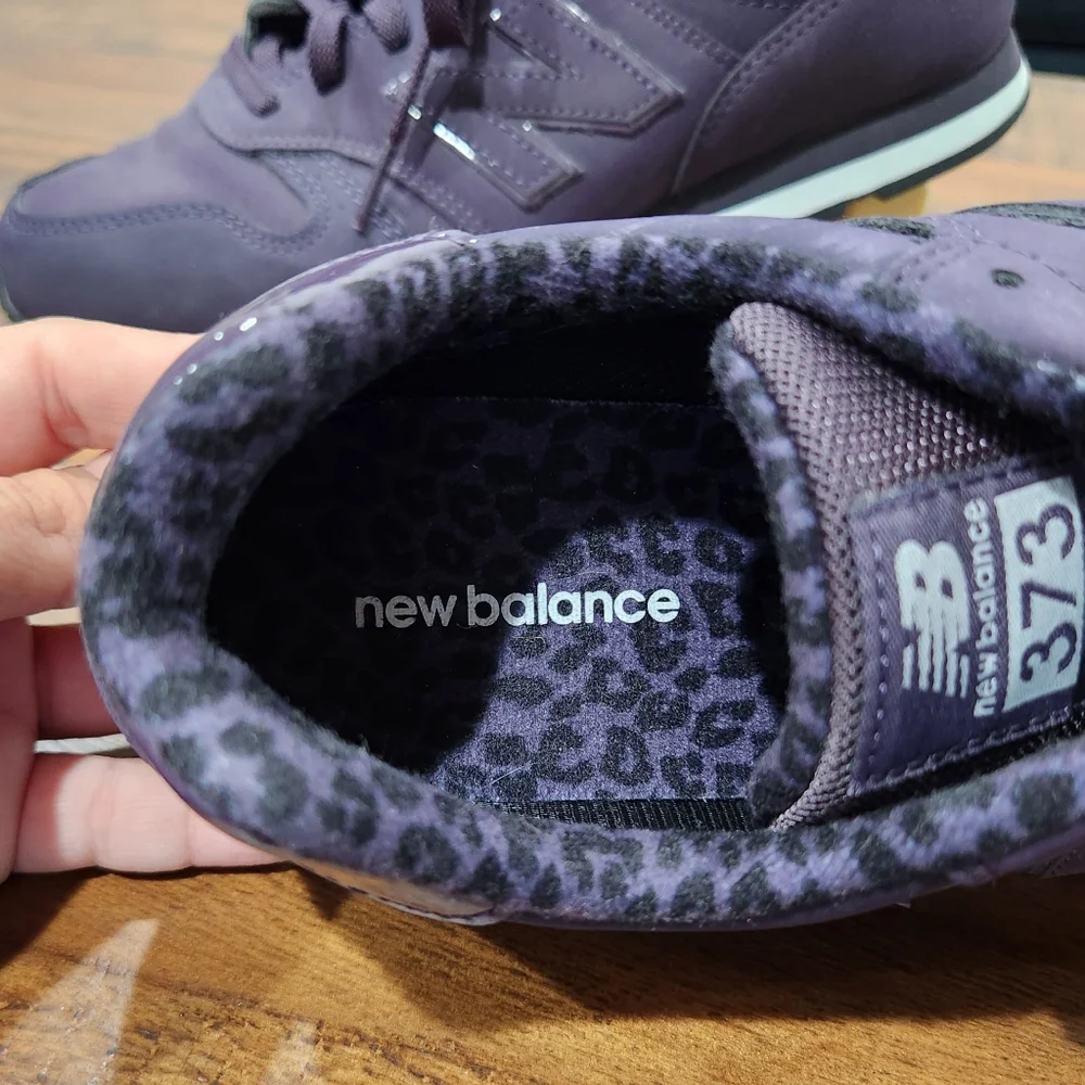 New Balance Women's 373 Sneakers Purple Leopard Sz 9.5 - Picture 4 of 10